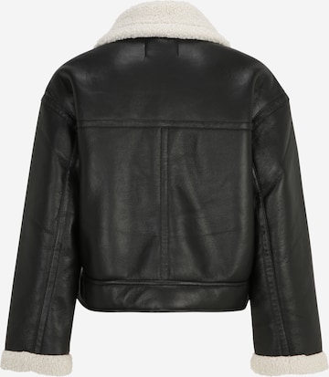 Pieces Petite - Chaqueta de entretiempo 'JANELLE' en negro