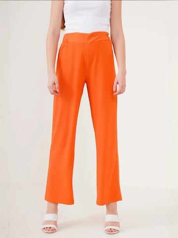 Bigdart Loose fit Trousers in Orange: front