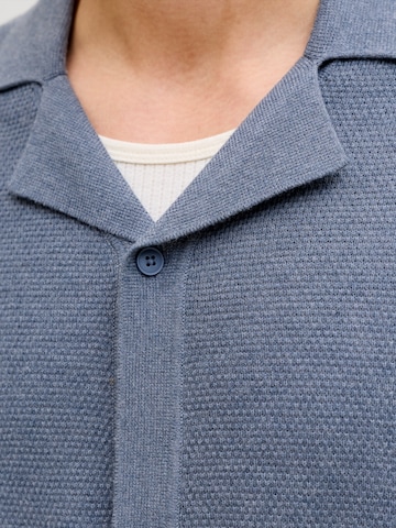 Vestes en maille 'JJCHRIS' JACK & JONES en bleu