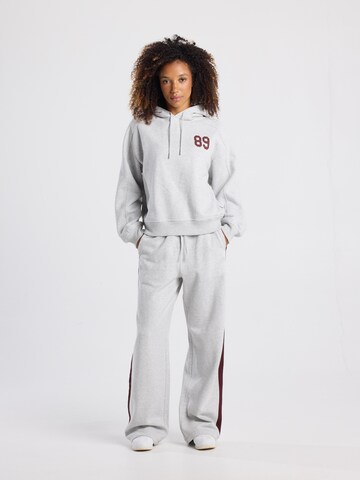 America Today Sweater in Grey