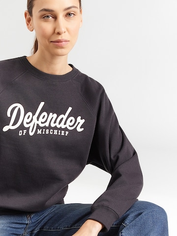 Sweat-shirt 'ONLVELLA' ONLY en noir