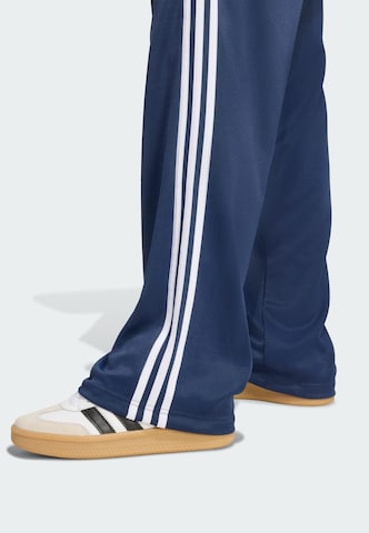 ADIDAS ORIGINALS Loose fit Trousers 'Adicolor' in Blue