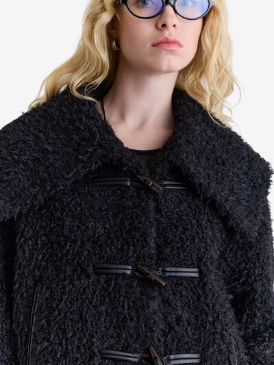 MANUKA Winterjacke in S-M in schwarz, Produktansicht