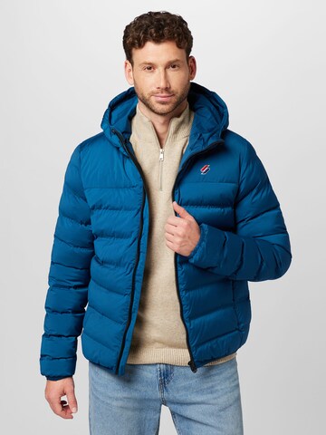 Superdry Zimní bunda – modrá: přední strana