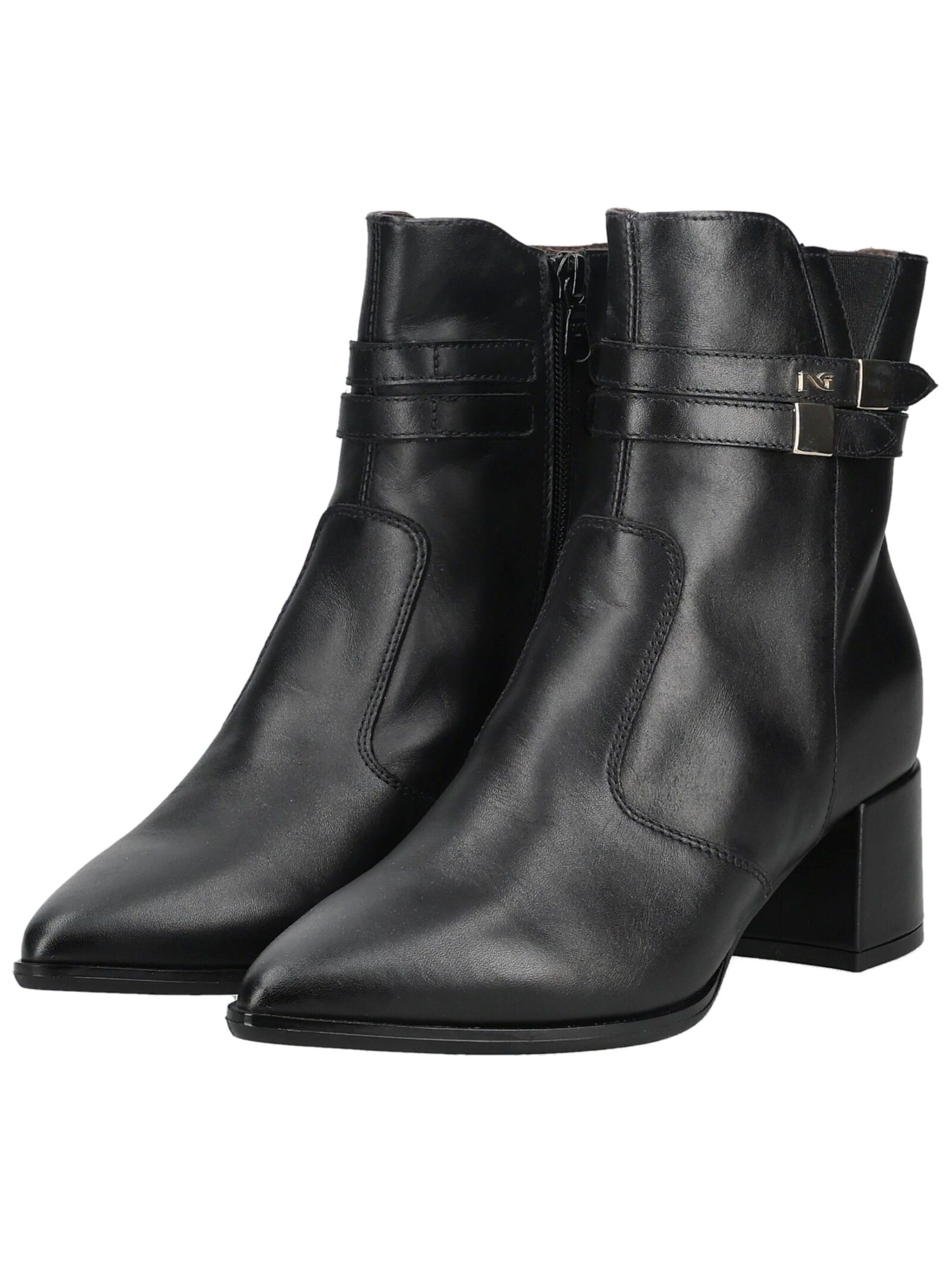 Nero Giardini Ankle Boots in Black