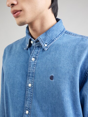 Carhartt WIP Regular fit Ing 'Lucas' - kék