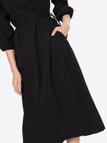 Robe JUST FEMALE en noir