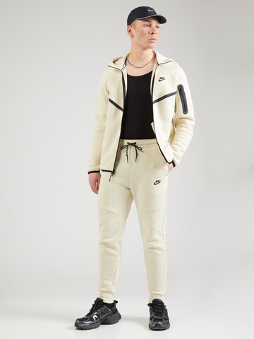 Nike Sportswear Tapered Bukser 'TCH FLC' i grøn