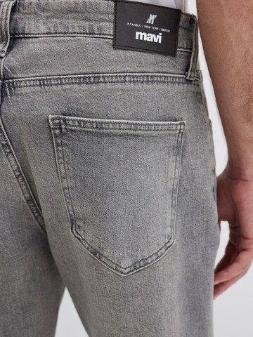 Mavi - regular Vaquero 'LISBON' en gris