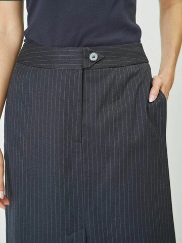 co'couture Rock 'Ida' in Grau