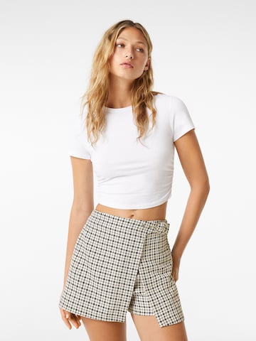 Bershka Regular Pants in Beige: front