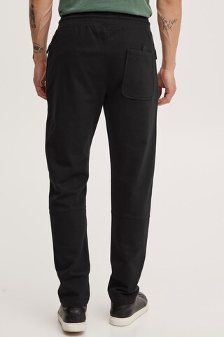 11 Project - regular Pantalón 'Spartas' en negro