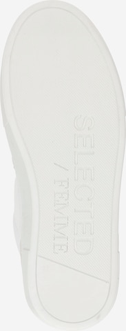 SELECTED FEMME - Zapatillas deportivas bajas 'HARPER' en blanco