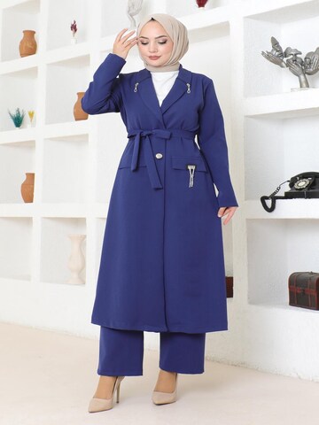 MODAMIHRAM Tunic in Blue: front