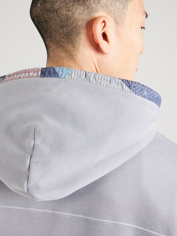 Abercrombie & Fitch - Sudadera 'ESSENTIAL' en azul