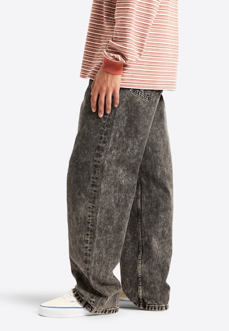 VANS Wide leg Jeans in Zwart