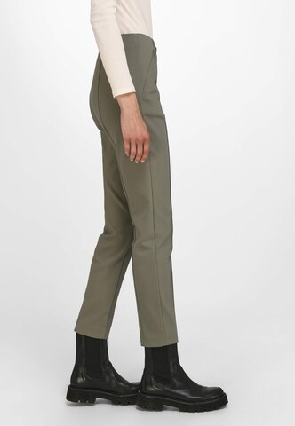 Coupe slim Pantalon Fadenmeister Berlin en vert