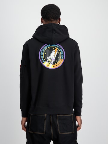 ALPHA INDUSTRIES Sweatshirt 'Space Shuttle' in Zwart