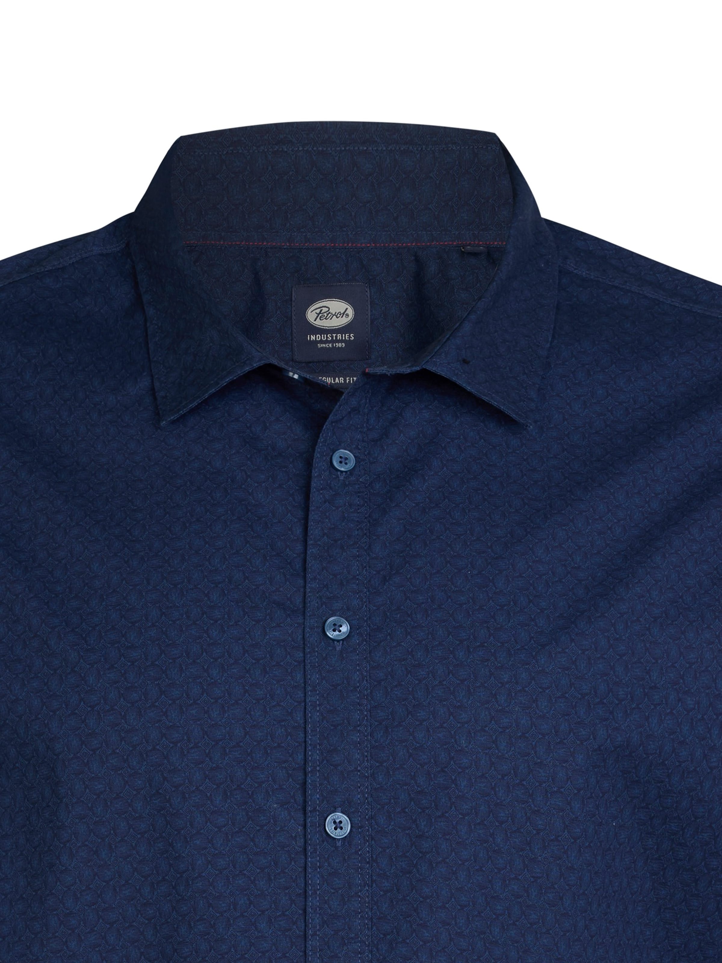 Petrol Industries Средняя посадка Рубашка в Синий