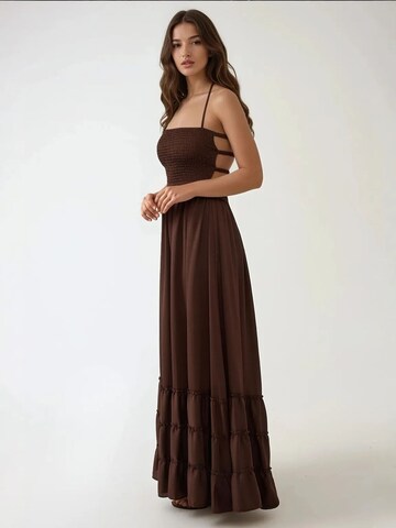 Hiccup - Vestido em castanho