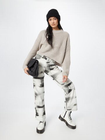 Urban Classics Pullover in Grau