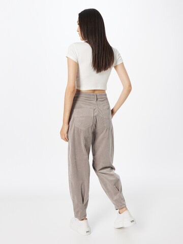 Gang Tapered Pleat-Front Pants 'Silvia' in Beige