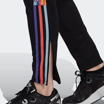 ADIDAS SPORTSWEAR Regular Hose 'Tiro Pride' in Schwarz