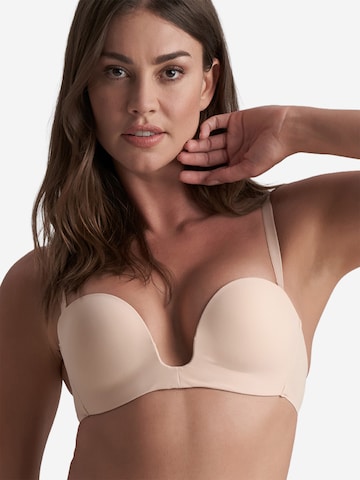 Bye Bra Triangel BH 'Deep Plunge Strapless Bra' in Beige: Vorderseite