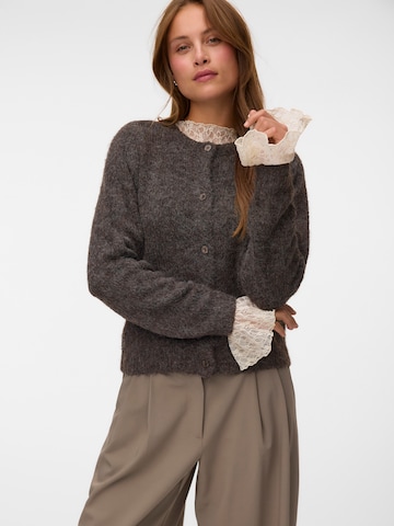 VERO MODA Вязаная кофта 'VMNOVAH' в Коричневый: спереди