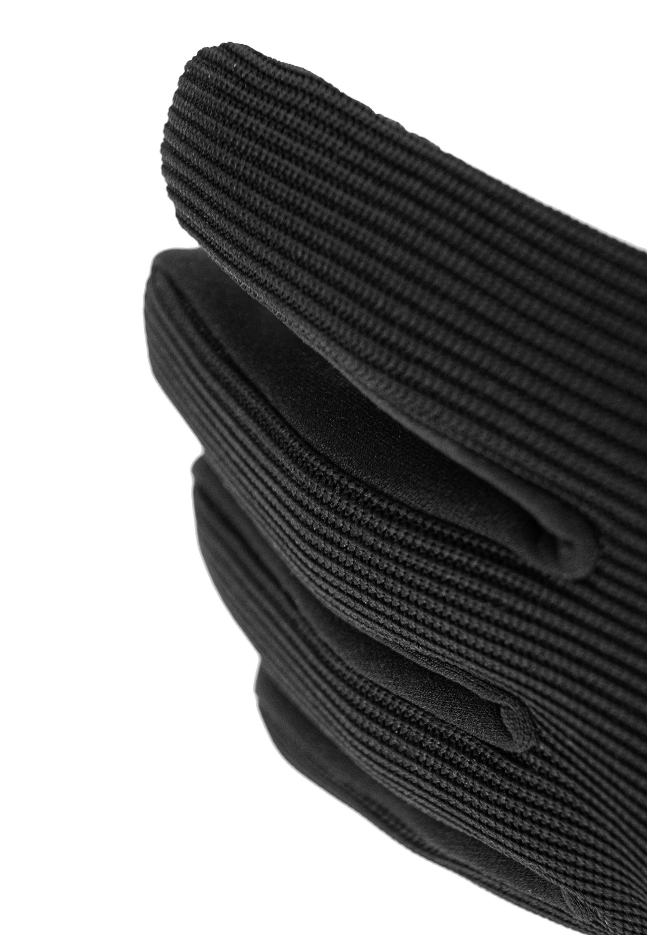 REUSCH Sports gloves 'Mate' in Black