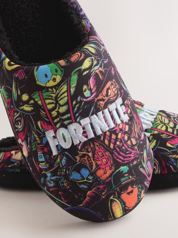 Next - Pantufa 'Fortnite' em preto