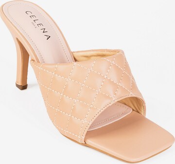 Mule 'Cundrie' Celena en rose