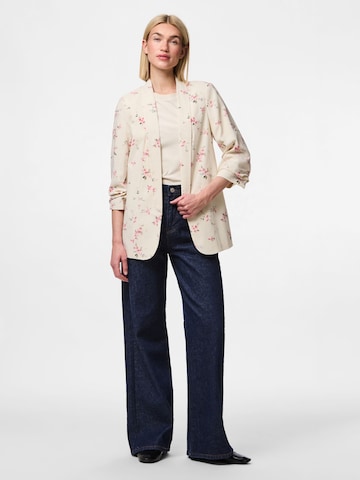 Blazer '17126850' PIECES en blanc