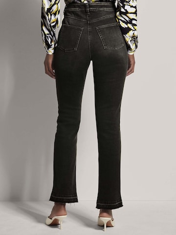 MADELEINE Tapered Jeans in Grau