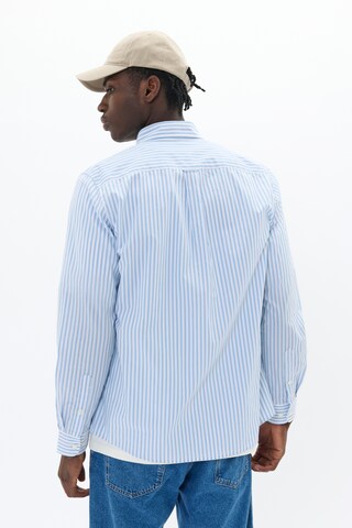 Coupe regular Chemise 'Abrize' Matinique en bleu