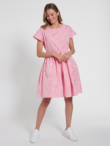 Ana Alcazar Kleid 'Gabby' in Pink