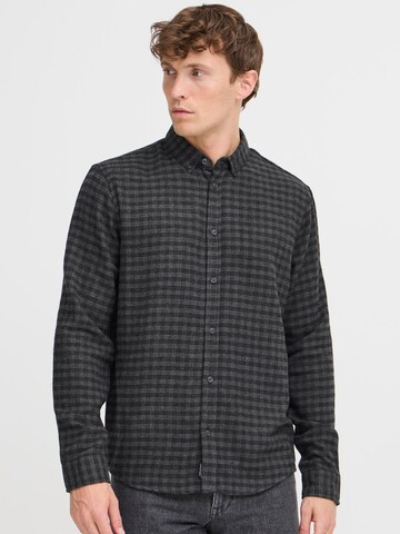 Coupe regular Chemise ' BHBARNEY ' BLEND en gris