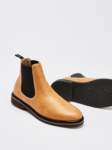 NINE TO FIVE Chelsea Boots 'Luka' in Beige