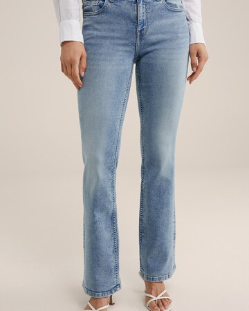 WE Fashion Flared Jeans in Blau