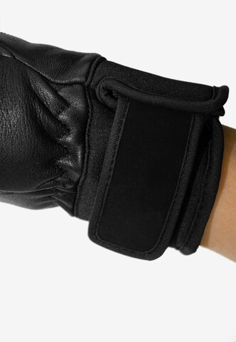 REUSCH Athletic Gloves 'Juliette' in Black