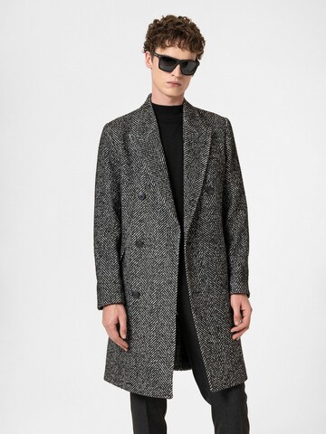 Antioch Between-seasons coat 'Yseult' in Black