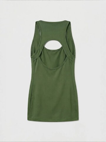 Top sportivo di Tommy Life in verde