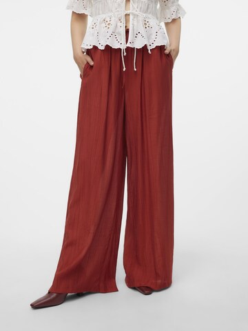 VERO MODA Wide Leg Bukser 'GAJA' i rød: forside