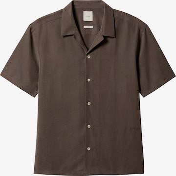 Coupe regular Chemise Calvin Klein en vert : devant