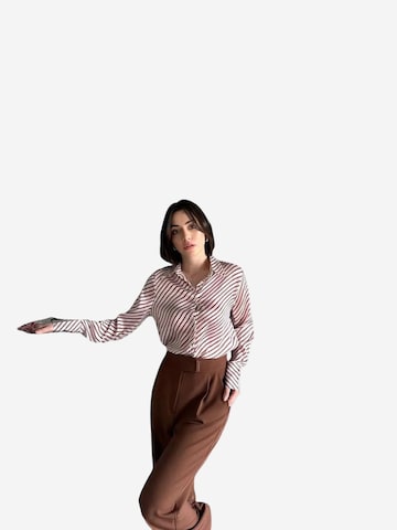 Maglietta 'Hemden' di My fashion in rosso