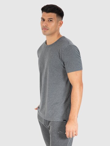 Smilodox T-Shirt 'Karry' in Grau