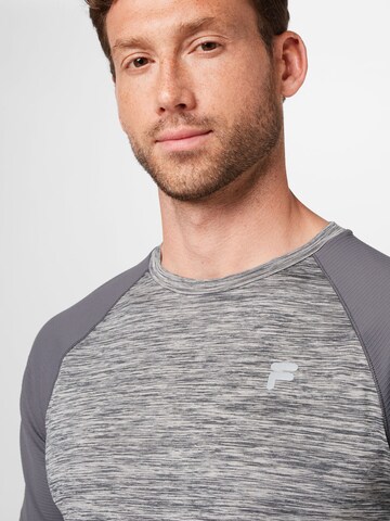 T-Shirt fonctionnel 'RAGEWITZ' FILA en gris