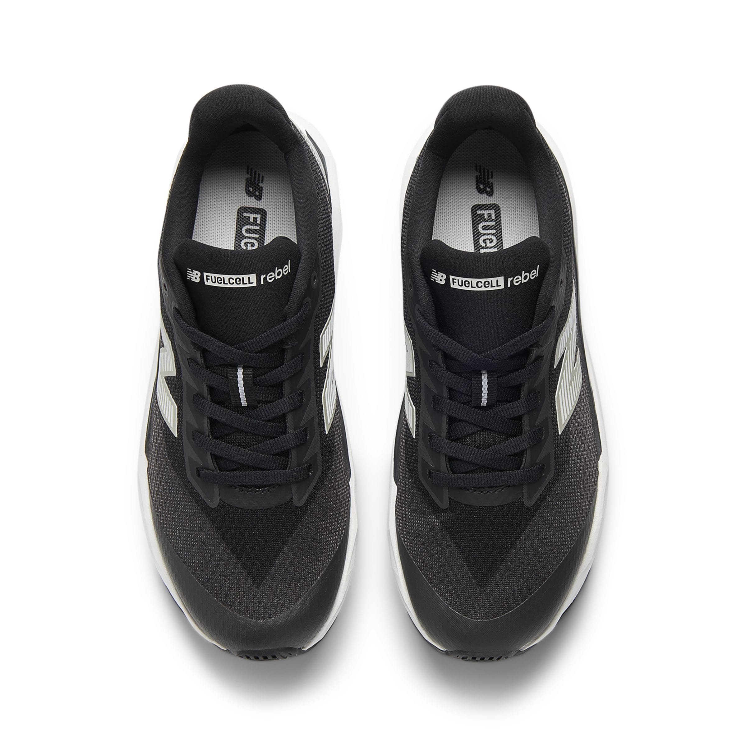 new balance Sneakers laag 'FuelCell Rebel' in Zwart