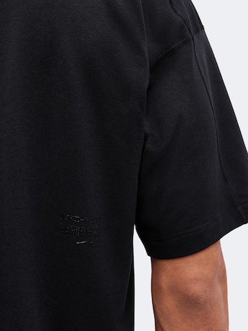NIKE Funktionsshirt in Schwarz