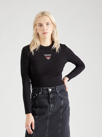 Tommy Jeans T-shirt 'ESSENTIAL' i svart: framsida